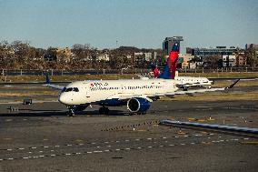 Delta Air Lines Airbus A220