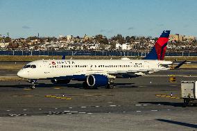 Delta Air Lines Airbus A220