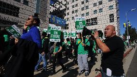 Healthcare Workers On Strike- LA