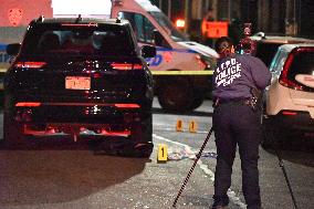 NYPD Crime Scene Investigates Fatal Stabbing Of A 32-year-old Man In The Tompkinsville Neighborhood Of Staten Island New York