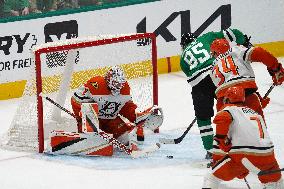 NHL: Dallas Stars V Anaheim Ducks