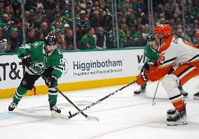 NHL: Dallas Stars V Anaheim Ducks