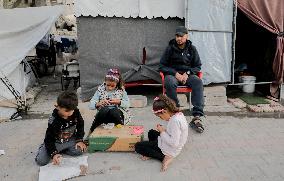 Displaced Palestinians Daily Life - Gaza