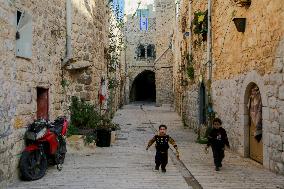 IDF Raids Old City - Hebron