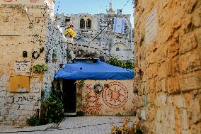 IDF Raids Old City - Hebron