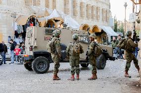 IDF Raids Old City - Hebron