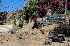 Palestinian Home Demolished - Hebron