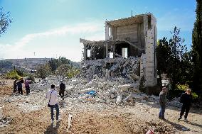 Palestinian Home Demolished - Hebron