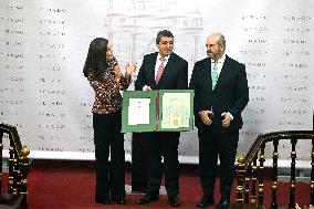 Queen Letizia Presides Over Luis Carandell Awards - Madrid