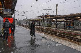 SNCF Strike on a Snowy Day - Paris