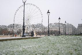 Caetano Snowstorm Hits Paris