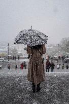 Caetano Snowstorm Hits Paris