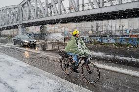 Caetano Snowstorm Hits Paris