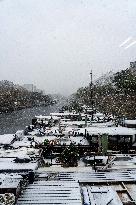 Caetano Snowstorm Hits Paris