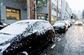 Caetano Snowstorm Hits Paris