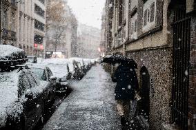 Caetano Snowstorm Hits Paris - France