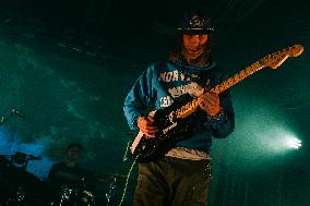 DIIV Perform Live In Milan, Italy