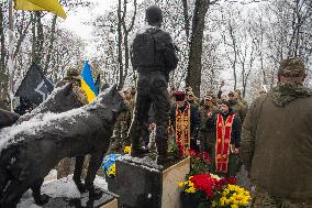 Monument To The Grave Of Commander Of The 67th Brigade Dmytro Kotsiubailo, Call Sign Da Vinci, Hero Of Ukraine