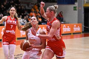 BASKET - Euroleague Women - Famila Beretta vs DVTK Huntherm