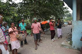 The Story Of A Female Cremator (Dom) Baruipur, West Bengal