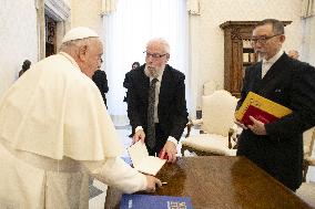 Pope Francis In Private Audiences - Vatican