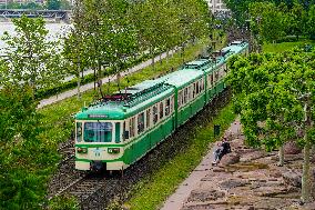 Daily Life In Budapest