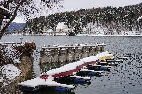 ​F​irst Snowfall Has Brought Winter To Bavaria