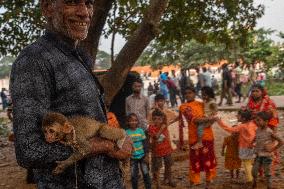 Daily Life In Dhaka