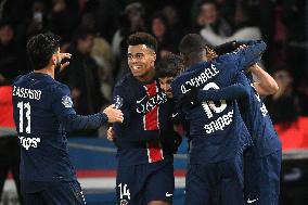 PSG vs Toulouse Match - Paris