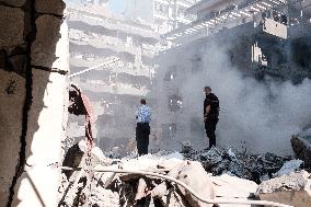 Deadly Airstrike Hits Residential Area In Central Beirut