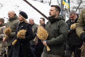 President Zelensky Honored the Memory of Holodomor Victims in Ukraine