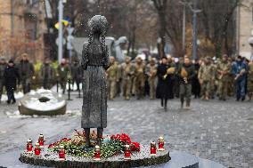 President Zelensky Honored the Memory of Holodomor Victims in Ukraine