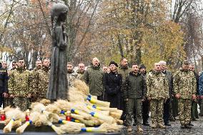 President Zelensky Honored the Memory of Holodomor Victims in Ukraine