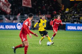 Borussia Dortmund v Sport-Club Freiburg - Bundesliga