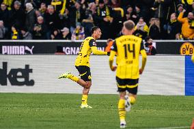 Borussia Dortmund v Sport-Club Freiburg - Bundesliga