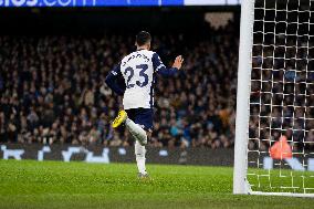 Manchester City FC v Tottenham Hotspur FC - Premier League