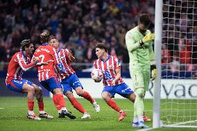 Atletico de Madrid v Deportivo Alaves - La Liga EA Sports