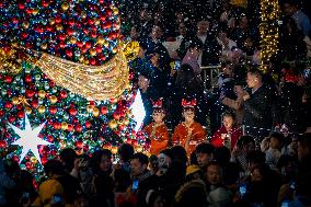 Giant Christmas Tree in Chongqing
