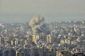 Deadly Airstrike Hits Residential Area In Central Beirut