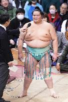 Sumo: Kyushu Grand Sumo Tournament