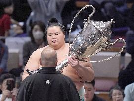 Sumo: Kyushu Grand Sumo Tournament