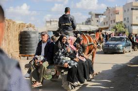 Daily Life Of Palestinians In Central Gaza Strip