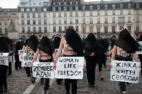 FEMENS Rally in Front of The Louvre Museum - Paris