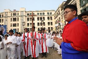 Annual Corpus Christe Eucharistic Procession In Kolkata, India 24 November 2024 - 24 Nov 2024