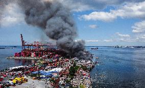 Fire Engulfing A Slum Area In Manila