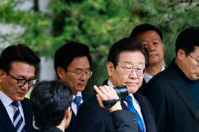 Lee Jae-myung, Leader Of The Democratic Party Of Korea, Acquitted In First Trial On Perjury Subornation Charges