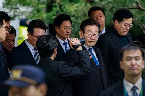 Lee Jae-myung, Leader Of The Democratic Party Of Korea, Acquitted In First Trial On Perjury Subornation Charges