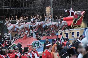 Santa Claus Parade - Toronto, Canada