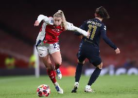 Arsenal FC v Juventus FC - UEFA Women's Champions League 2024/25 Group Stage MD4