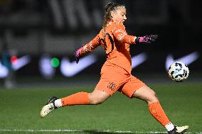 Como v Juventus - Women Serie A